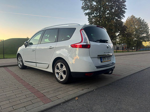 Renault grand scenic 3 (5 foto / 9)