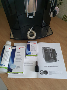 Espressomasin JURA IMPRESSA C9 (6 foto / 6)