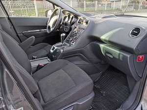 Peugeot 5008 1.6 80kV (6 foto / 11)