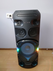 Sony колонка (1 фото из 3)