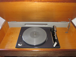 RADIOLA "RIGONDA-102" I klass SRL-1 (2 foto / 3)