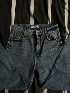 Джинсы Zara (2 фото из 5)
