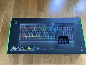 Razer Ornata Chroma (3 foto / 3)
