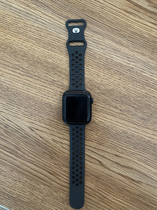 Apple watch series 8 GPS (2 foto / 2)