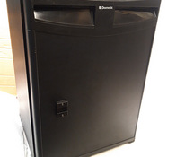 Külmik Minibar Dometic RH430NTE, garantii 1 aasta