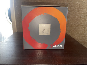 AMD Ryzen 7 1700 Processor (16M Cache up to 3.70 GHz) Box (1 foto / 3)