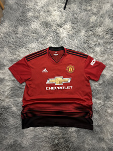 Adidas Fotball Jersey (1 foto / 6)
