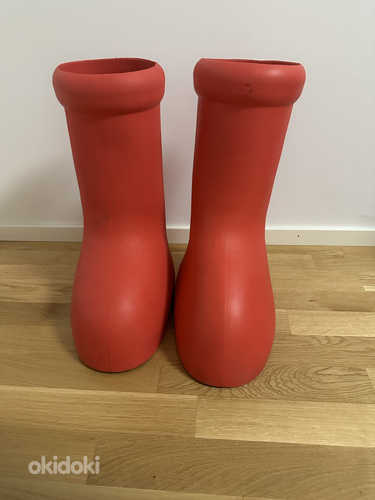 Müüa suured punased saapad (foto #1)
