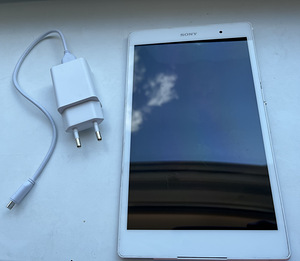 Планшет Sony Xperia z3 compact tab 8” 4G (1 фото из 10)