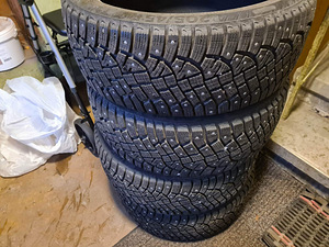 Continental IceContact2 205/45 R17 (3 foto / 3)
