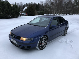 Seat Toledo 1.9tdi 81 kw 2004 (1 foto / 10)
