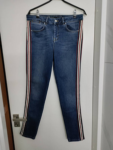 Karen Millen Mid Rise Skinny Jeans (3 foto / 5)