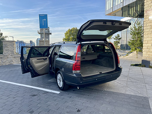 Volvo v70 2.4 disel 2004 (5 foto / 15)