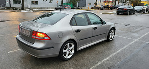 Saab 9-3 2.0 Turbo (2 foto / 8)