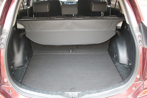 Toyota RAV4 2016 2,0 D Luxuri Plus 140 000 km (6 foto / 7)