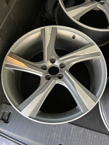 Volvo veljed R20 Ocean Storm (2 foto / 8)