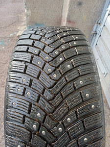 215/50R17 Continental IceContakt3 6mm (2 foto / 5)