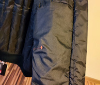 Новая мужская весенняя куртка размера xl