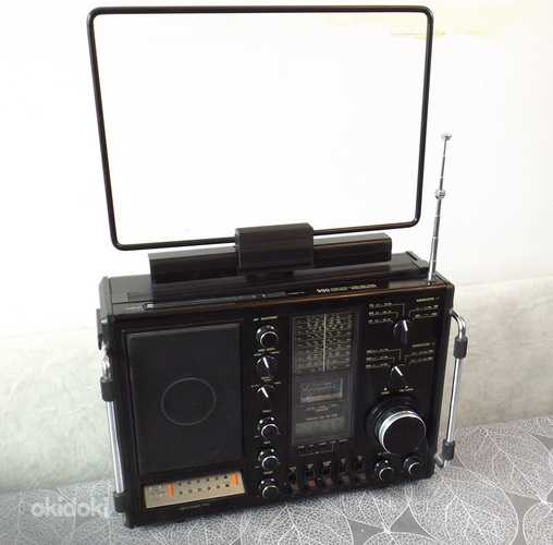 Старый школьный кассетный радиоприемник Philips AL990 (фото #9)