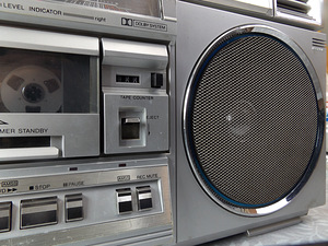 Vanakooli kassettraadio Sanyo M-X720K (7 foto / 10)