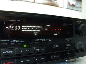 Vanakooli tippklassi kassettdekk Aiwa XK-007 Excelia (9 foto / 10)
