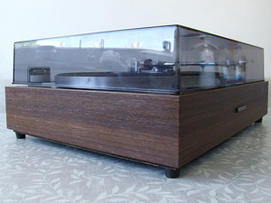Винтажный проигрыватель винила Pioneer PL-120-II (3 фото из 10)
