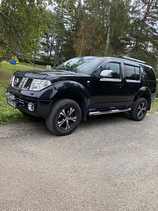 Nissan Pathfinder 2.5 148kv (9 foto / 10)