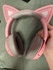 Razer Kraken Kitty V2 BT (1 foto / 3)
