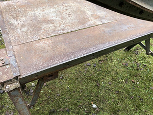 GILJOTIIN (3 foto / 5)