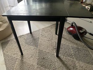 Müüan köögi laud (1 foto / 2)