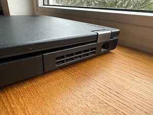 Lenovo ThinkPad L560 sülearvuti + laadimine