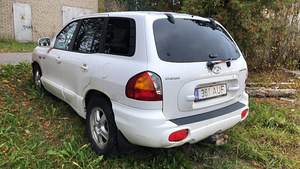 Hyundai Santa Fe (10 foto / 10)