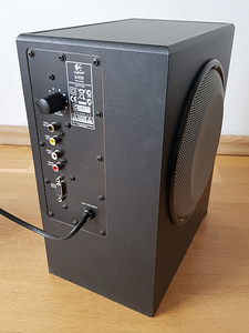 Logitech X-530 5.1 kõlarisüsteem (6 foto / 6)