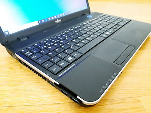 Fujitsu Lifebook A512 - i5-gen3/4GB/500GB/W10/3H (4 foto / 8)