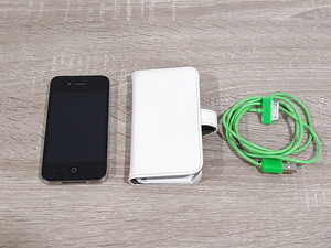 Apple iPhone 4 32 ГБ (2 фото из 5)