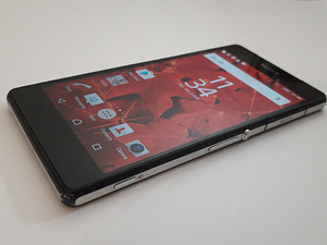 Sony Xperia Z2 (3 foto / 6)
