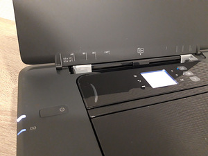 HP OfficeJet 200 Mobile Series värviprinter (7 foto / 9)