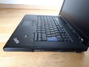 Lenovo ThinkPad T500 (5 foto / 8)