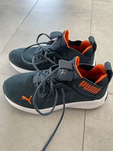 Кроссовки Puma размер 37 (1 фото из 2)