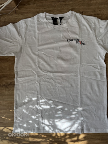 Vlone tshirt