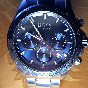 Hugo Boss (1 фото из 2)