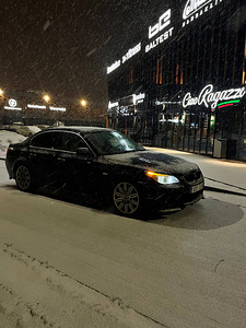 BMW E60 530D 160KW M-PACK (2 foto / 8)