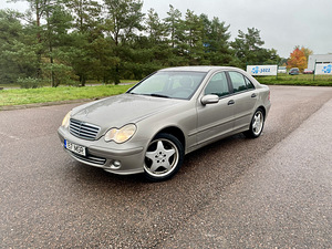 Mercedes-Benz C 180 1.8 105kW (1 foto / 6)