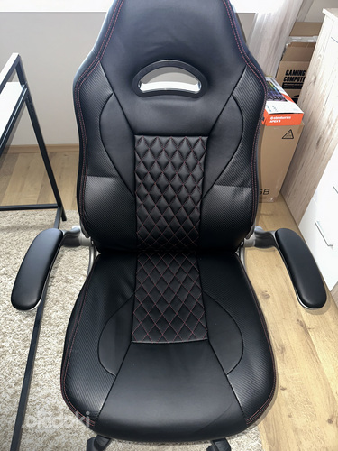 Gaming chair (foto #1)