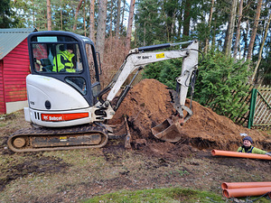 VEE-JA KANALISATSIOONITRASSIDE EHITUS (1 foto / 10)