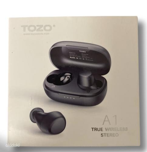 Миниатюрные беспроводные Bluetooth-наушники tOZO A1 (фото #3)