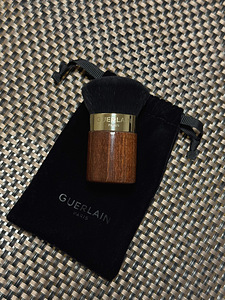Guerlain Terracotta Kabuki Brush (1 foto / 1)
