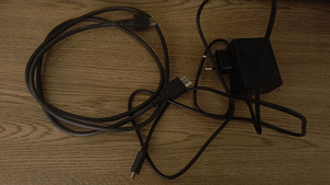 Very Good Nintendo Switch V2 | With All Accessories (6 foto / 10)