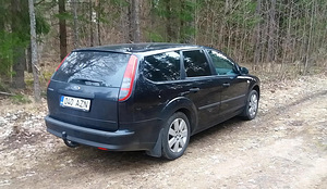 Ford Focus 1.6 74kW HWDA universaal veokonksuga (7 foto / 15)