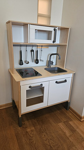 Кухня детская IKEA (1 фото из 4)